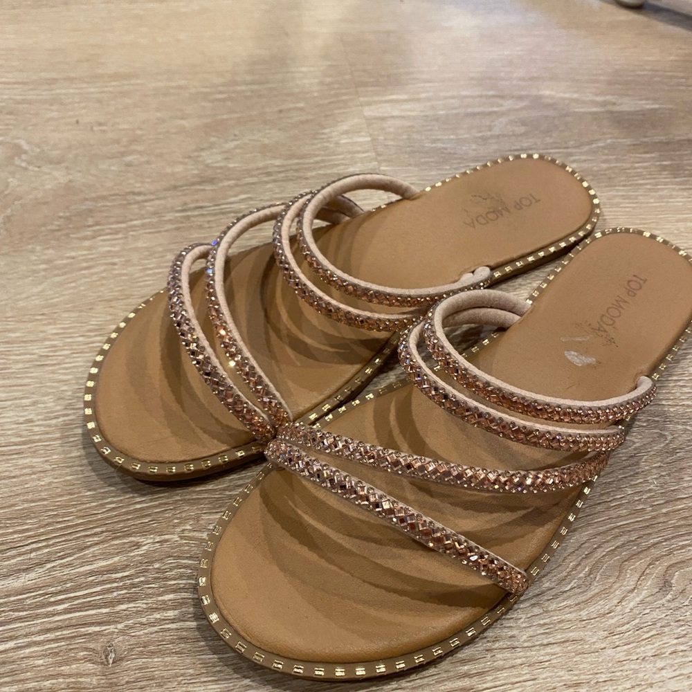 Pink sparkle strappy sandal